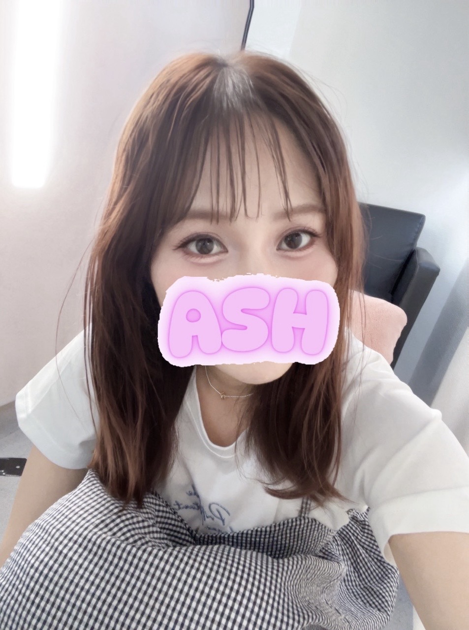 にこ
